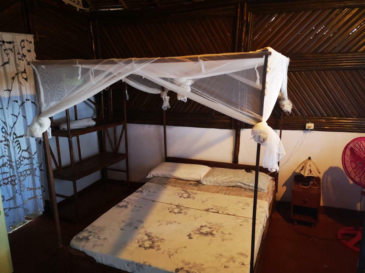 Bed and Breakfast Chez Alex à Nosy-Be Extérieur photo